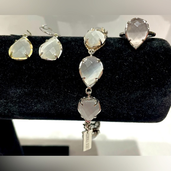 Kendra Scott Jewelry - EUC / Kendra Scott RARE & RETIRED Brynn Slate Bracelet, Earrings & Ring Set